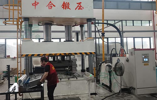 拉伸不銹鋼水槽需要多大噸位液壓機？
